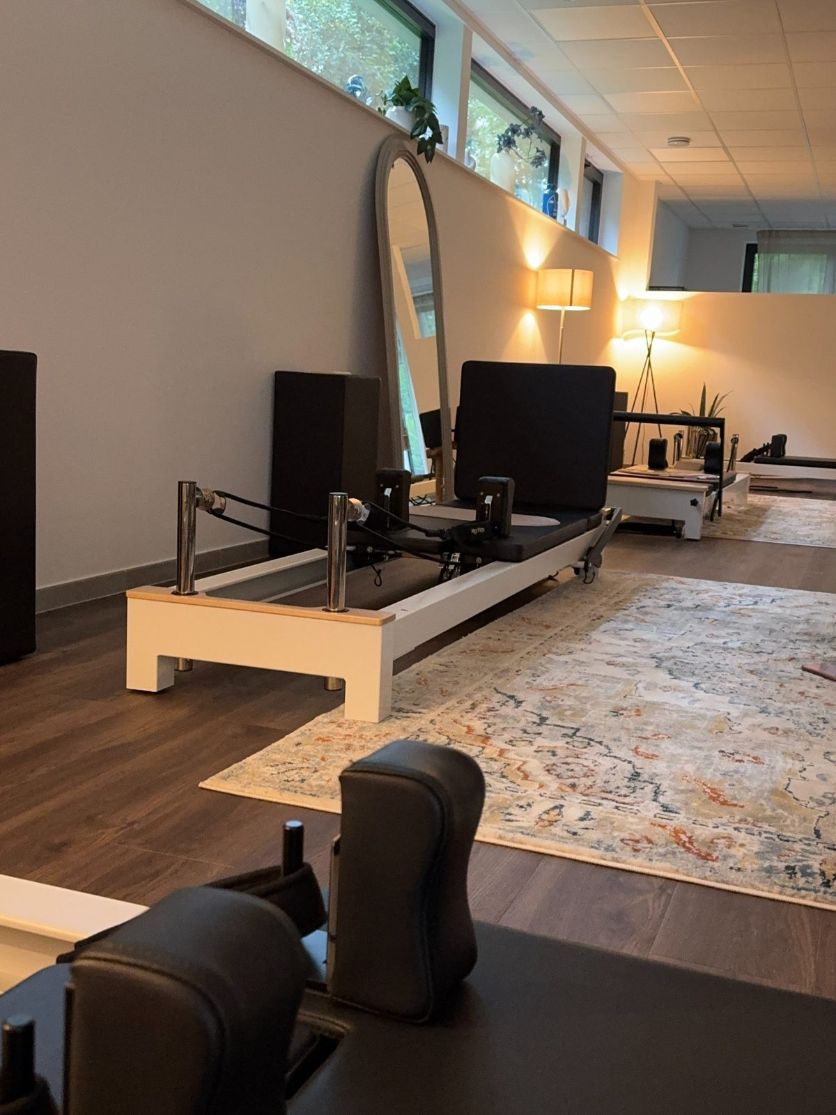 Reformers équipés de leurs Jumpboards au studio Hæme à Uccle